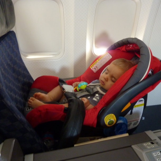 Actually SLEEPING on a plane!